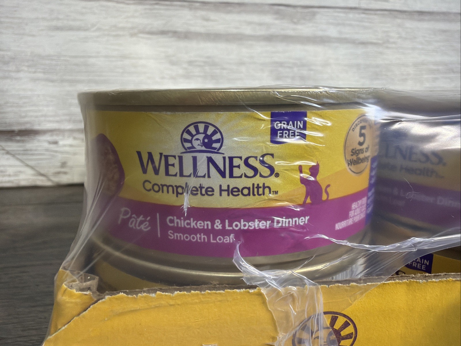 Wellness Complete Health Pate Chicken & Lobster Dinner Wet Cat Food, 24 x 5.5 oz