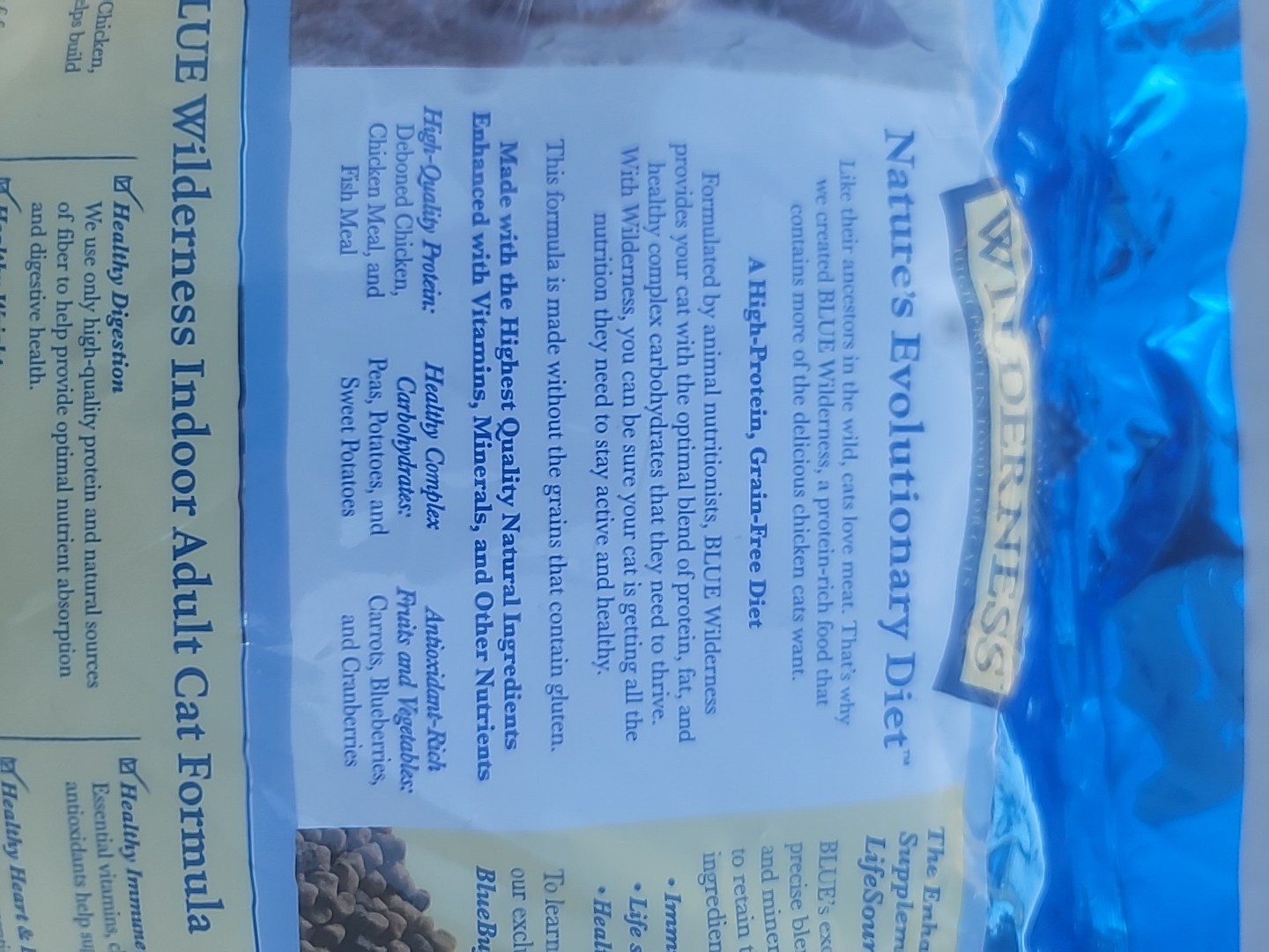 Blue Buffalo Wilderness Adult Dry Cat Food Chicken Grain Free 9.5 lb Aug 5 2027