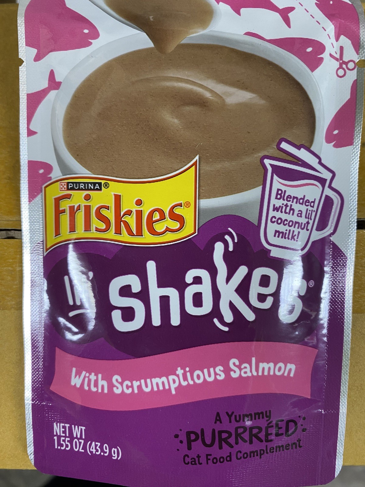 64 packets Cat Food Topper Lil’ Shakes Pureed Salmon case of 64 -1.55 oz packets
