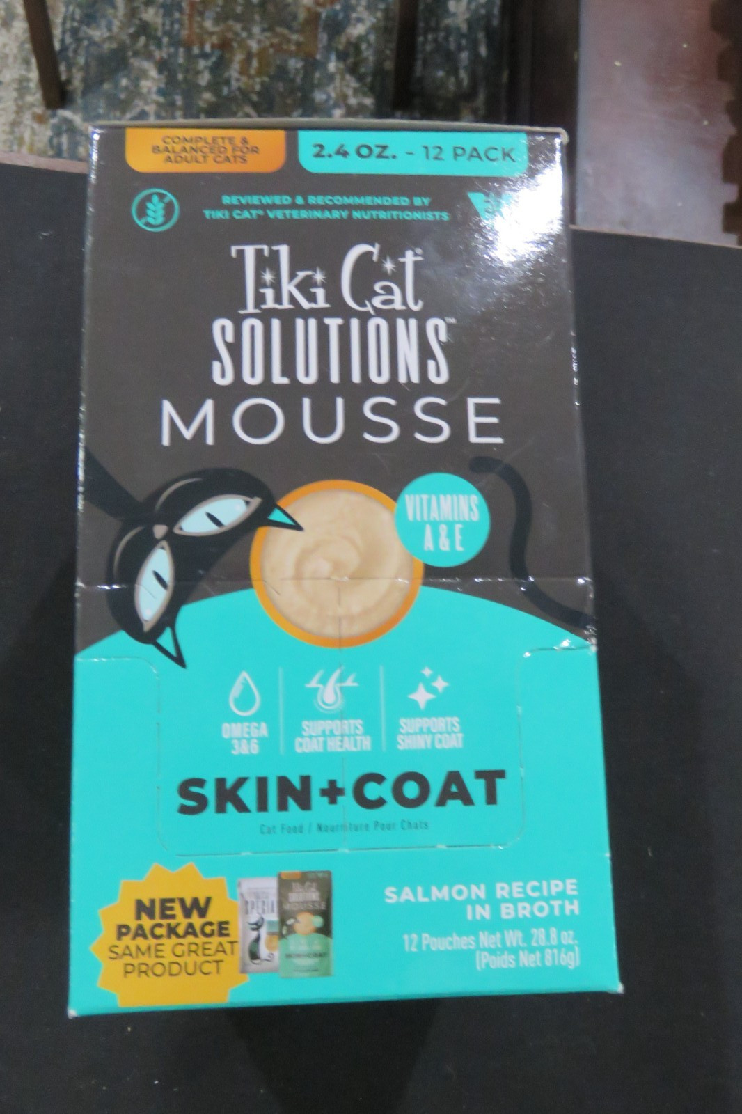 TIKI CAT SOLUTIONS MOUSSE SKIN & COAT SALMON RECIPE 2.4oz WET FOOD 12-PACK