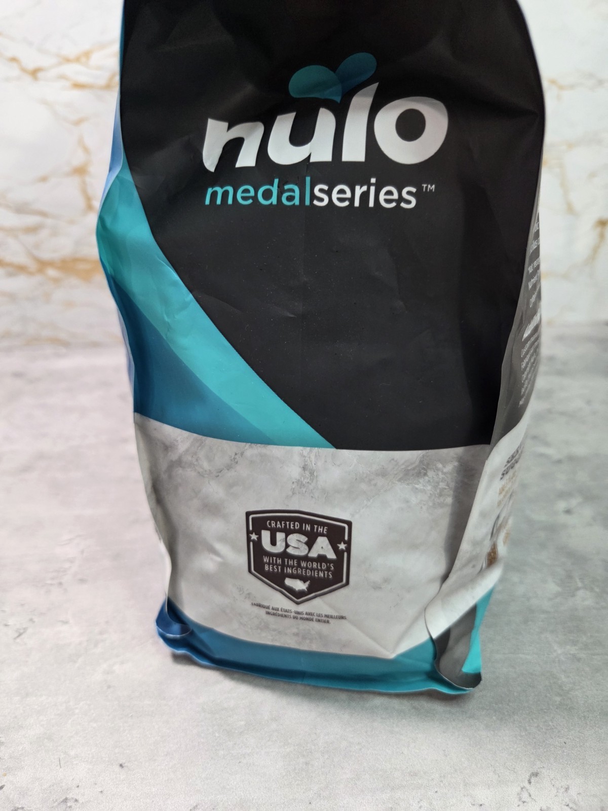 Adult Cat Foodv Nulo MedalSeries Baked & Coated Salmon & Chicken Dried Food 4lbs