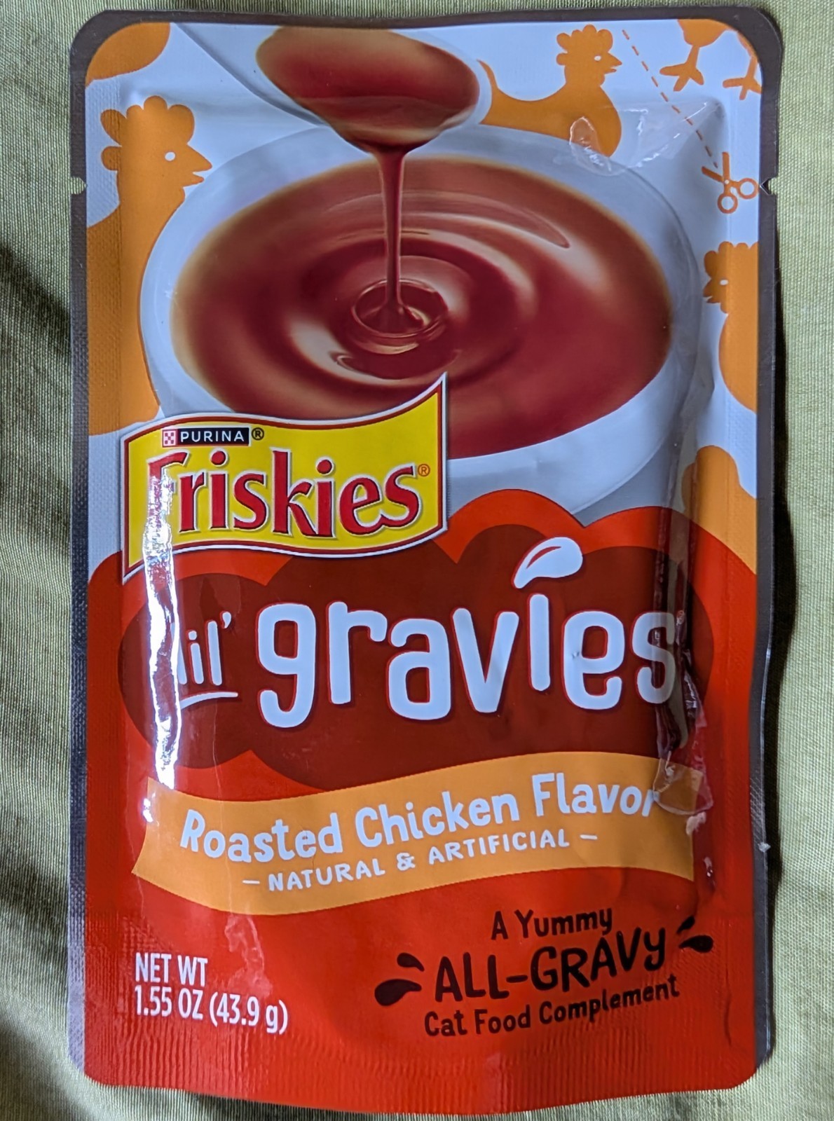 😻16 Purina Friskies Pureed Cat Food Topper, Lil’ Gravies With Roasted Chicken