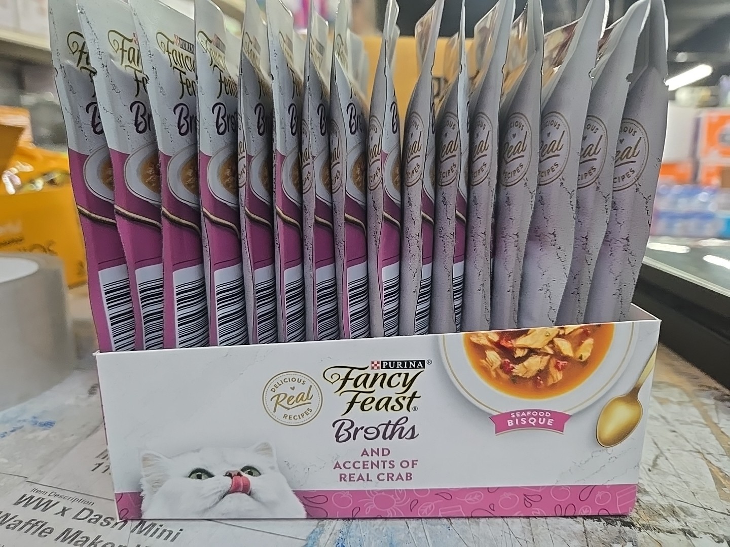 (16 PACK)Purina Fancy Feast Broths Seafood Bisque Crab 1.4oz BBD May2026Cat Food