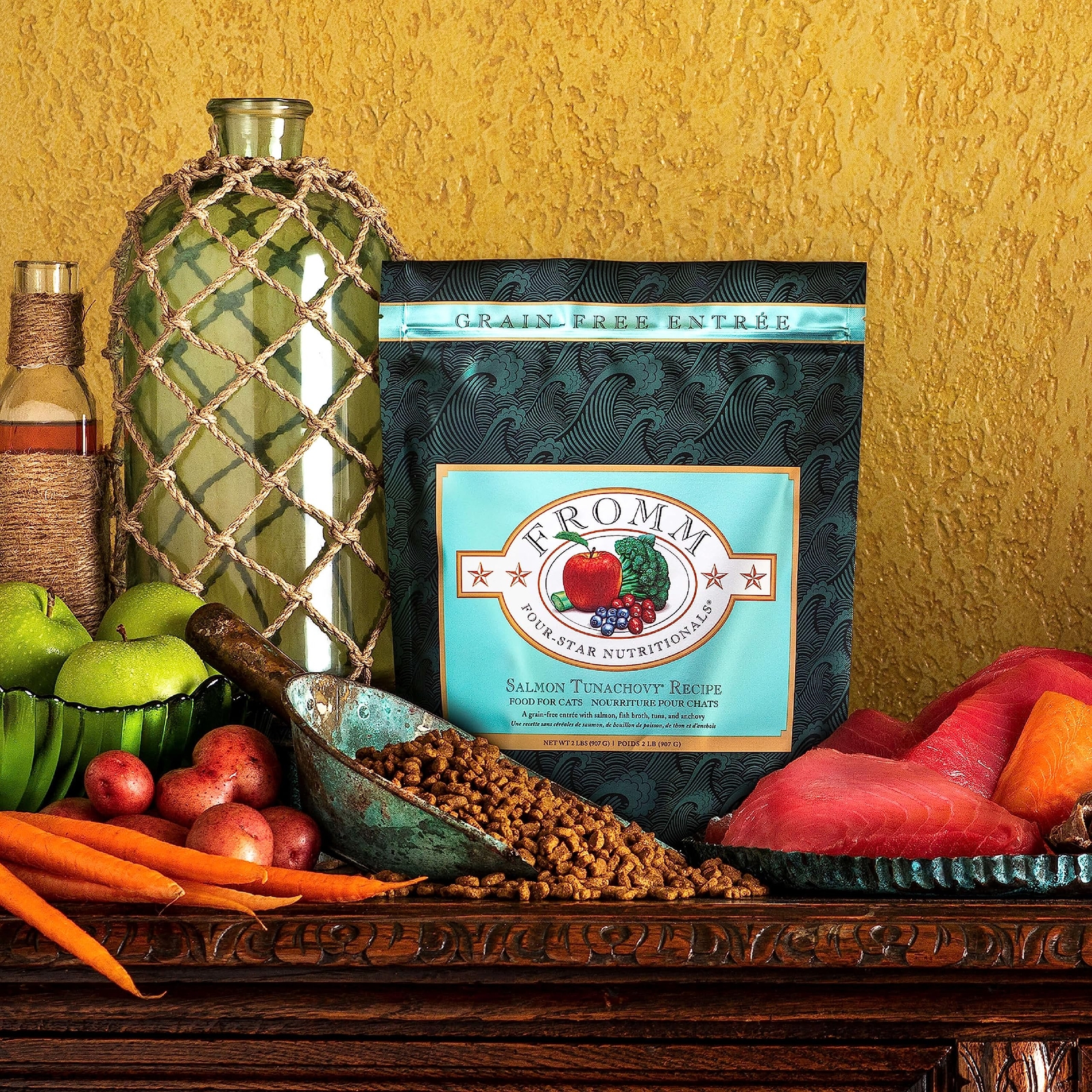 High-Quality Salmon Dry Cat Food 4 lb All Breeds and Ages Fromm Family Foods