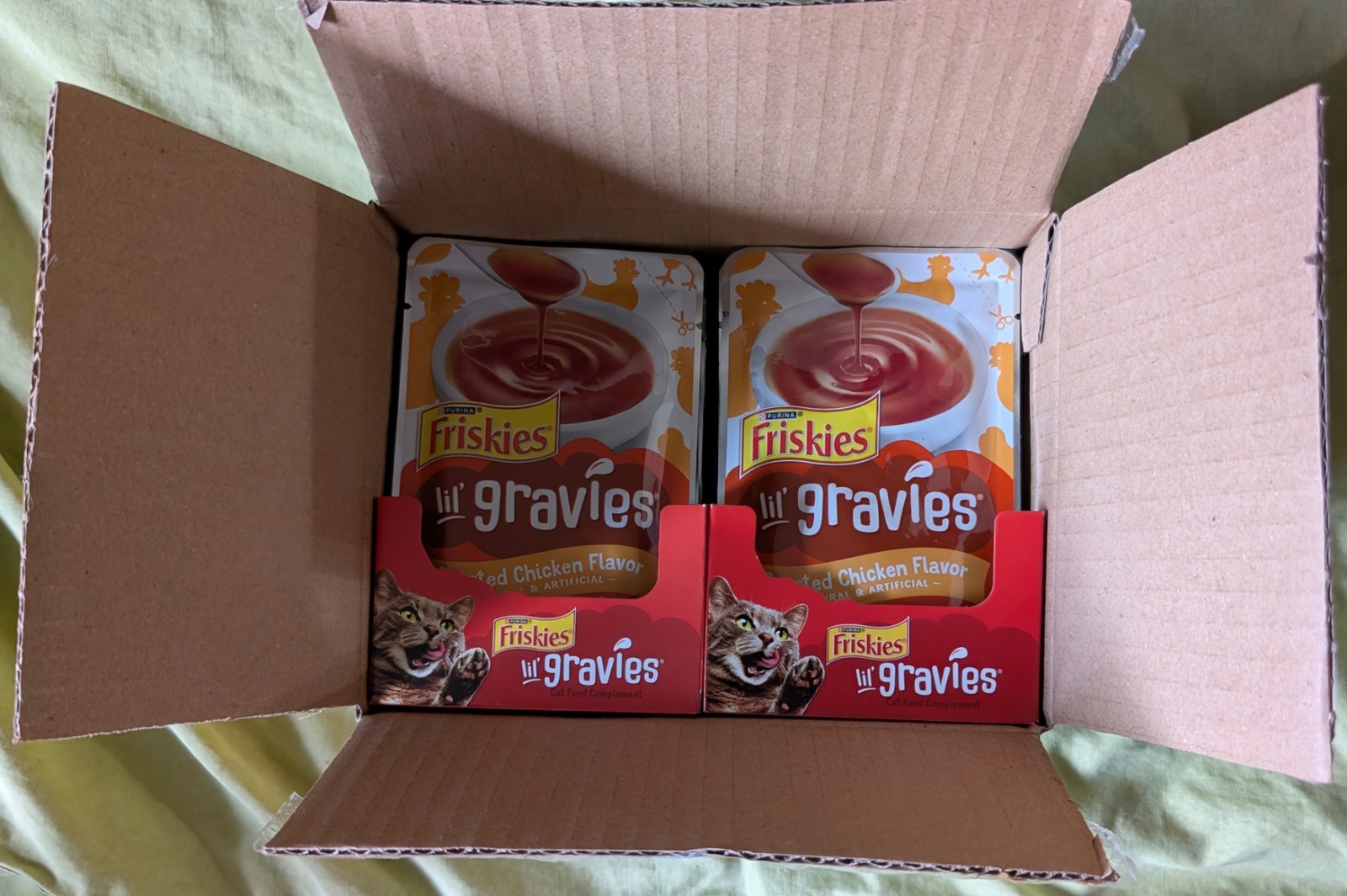 😻16 Purina Friskies Pureed Cat Food Topper, Lil’ Gravies With Roasted Chicken