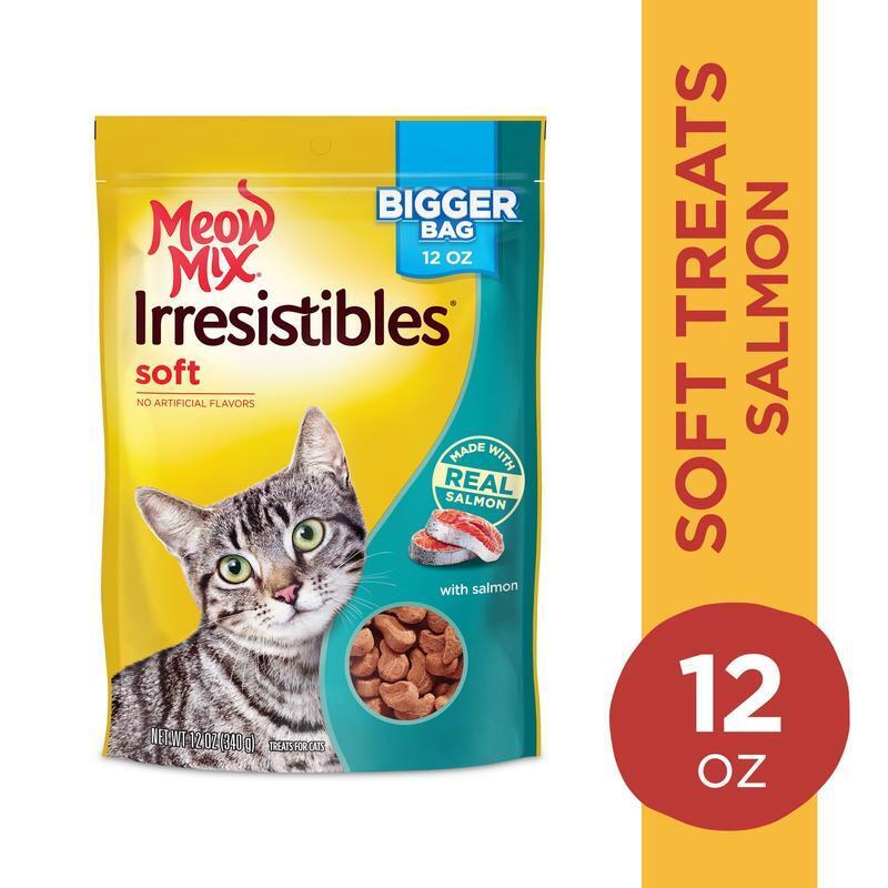 Soft Cat Treats W/ Real Salmon No Artificial Flavors Easy Resealable 12 Pouch
