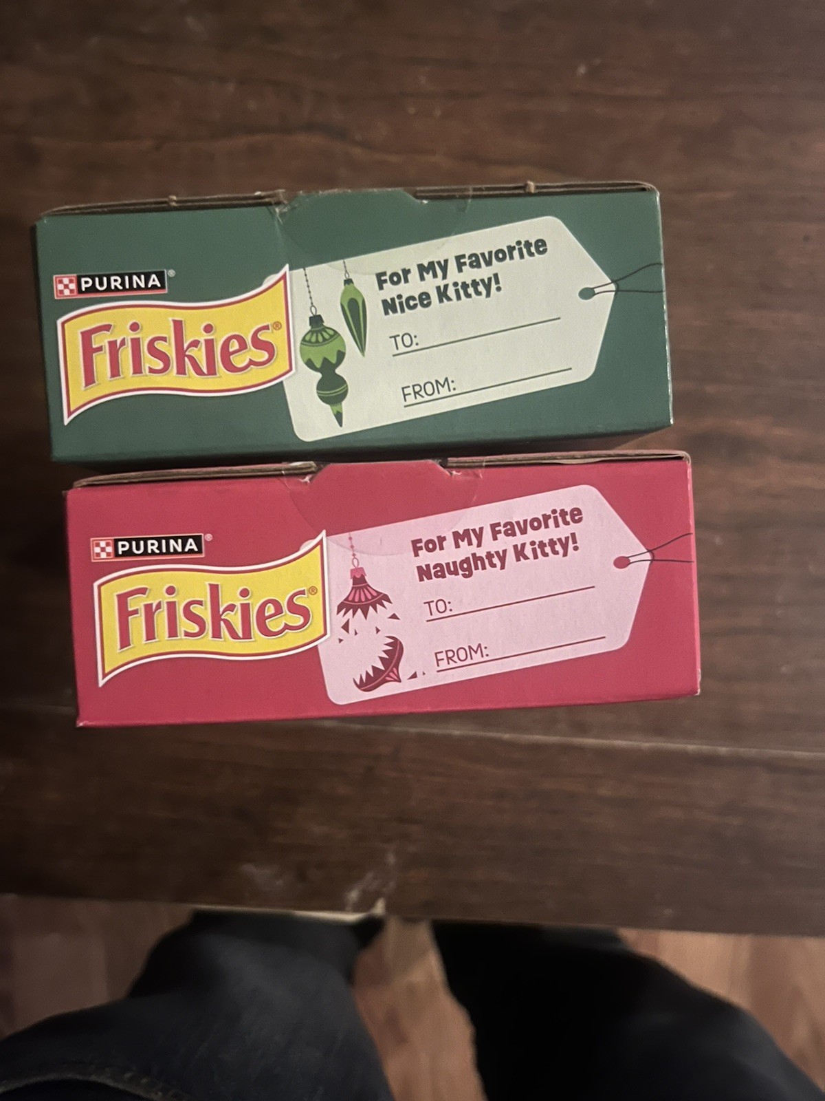 Purina Friskies Naughty/Nice Cat Treats be Expir: 12/26