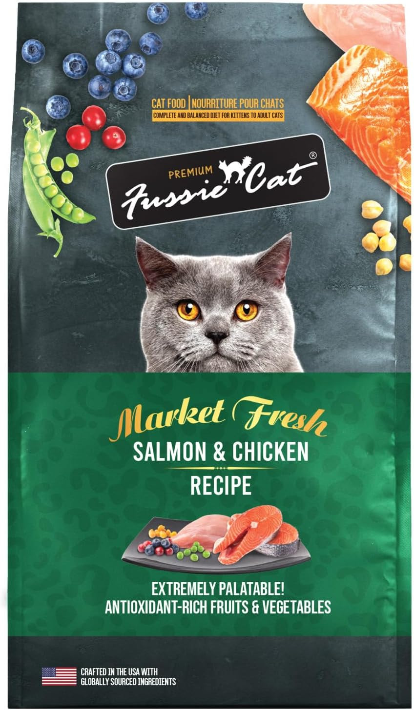 Market Fresh Salmon & Chicken Recipe, Dry Cat Food, 10Lb Bag