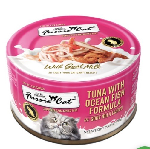 Fussie Cat Tuna with Ocean Fish in Goat Milk Gravy 24/2.47oz Cans